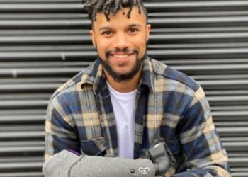 New Prosthesis Supports Yoga for Upper-Limb Amputees