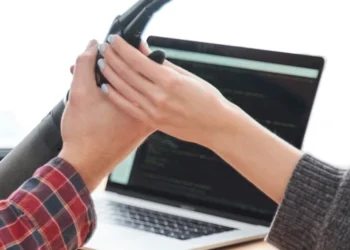 Designers and Amputees Must Join Hands