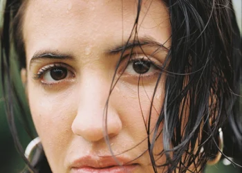 The Sun Rises on Victoria Canal