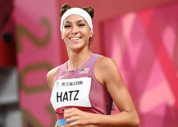 Paralympian Makes Love Island History